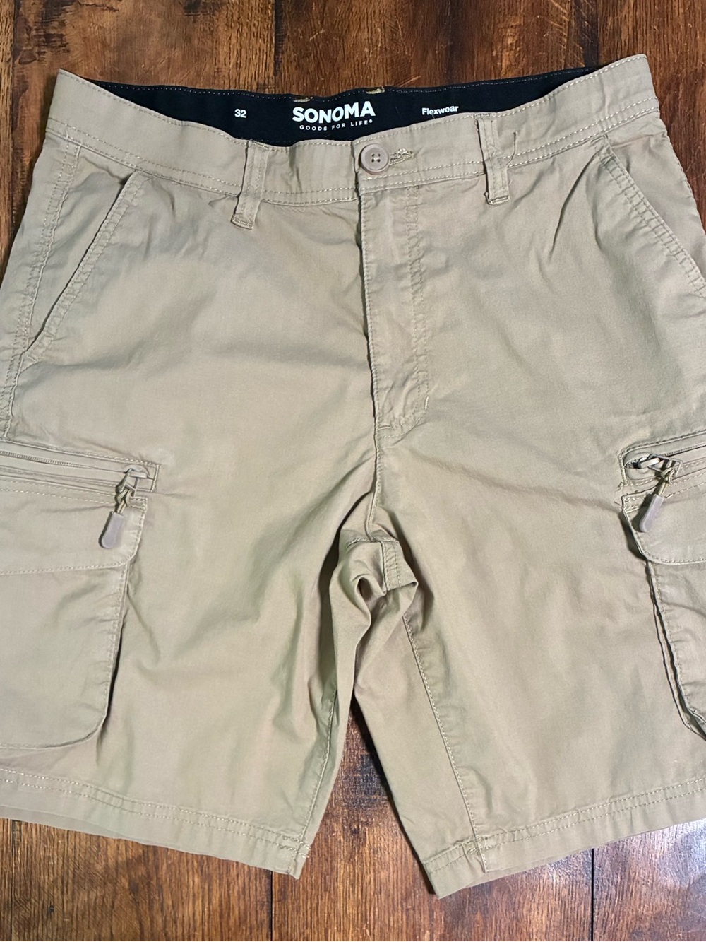 SONOMA Men's Tan Cargo Shorts with Zip Pockets